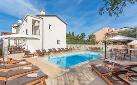Villa Ren